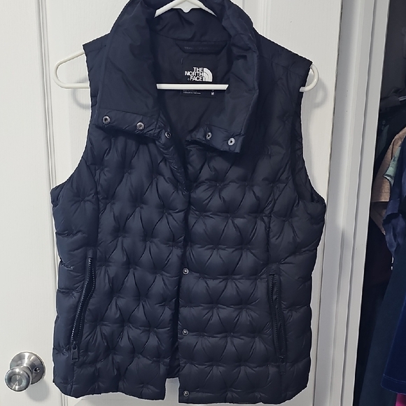 The North Face Jackets & Blazers - The North Face Midnight Quilted Vest